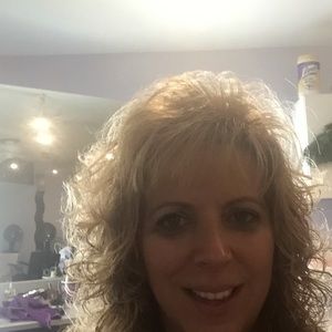 Meet your Posher, Tami